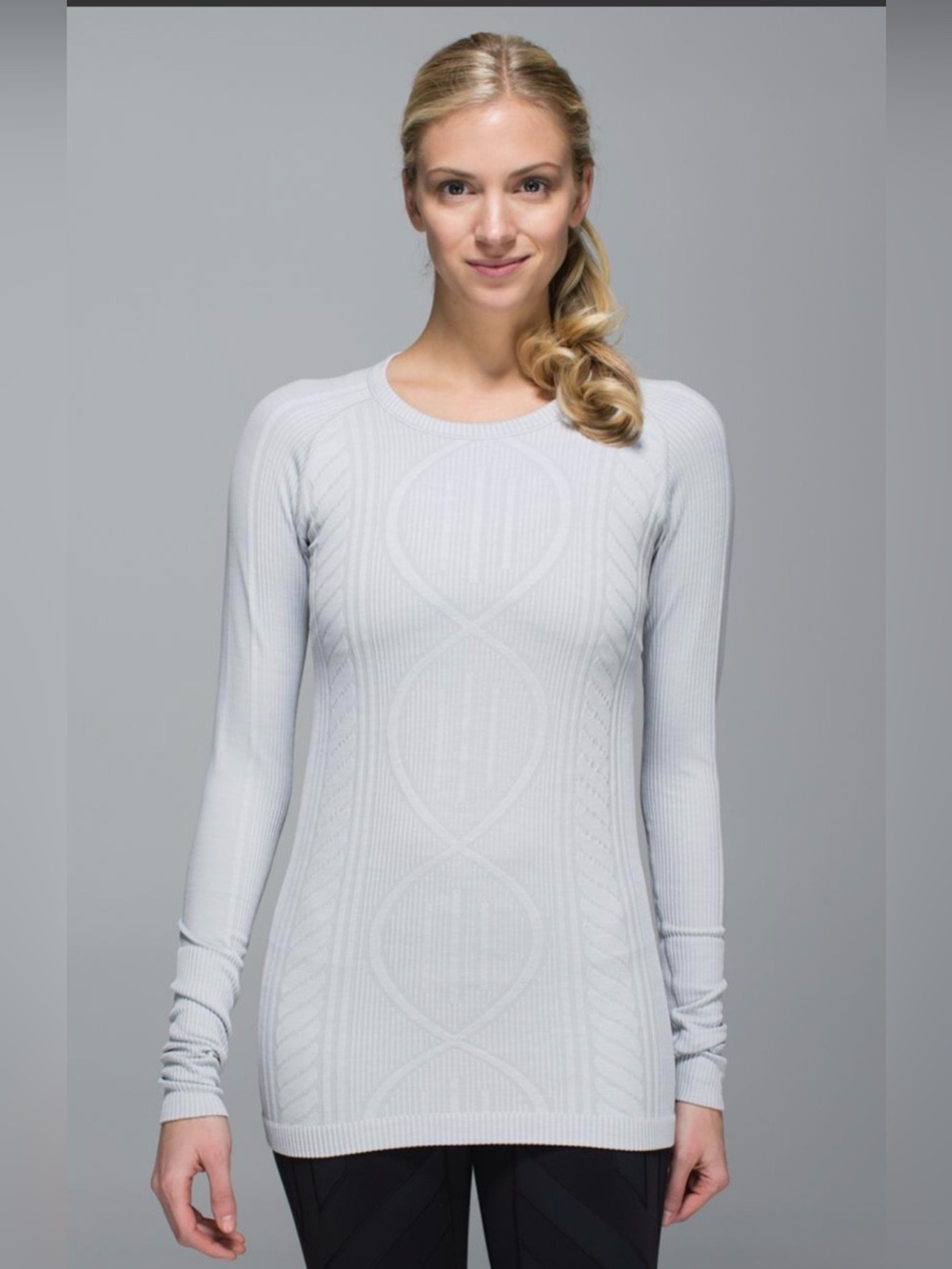 Lululemon Rest Less Pullover Heathered Silver Spoon W3H11S